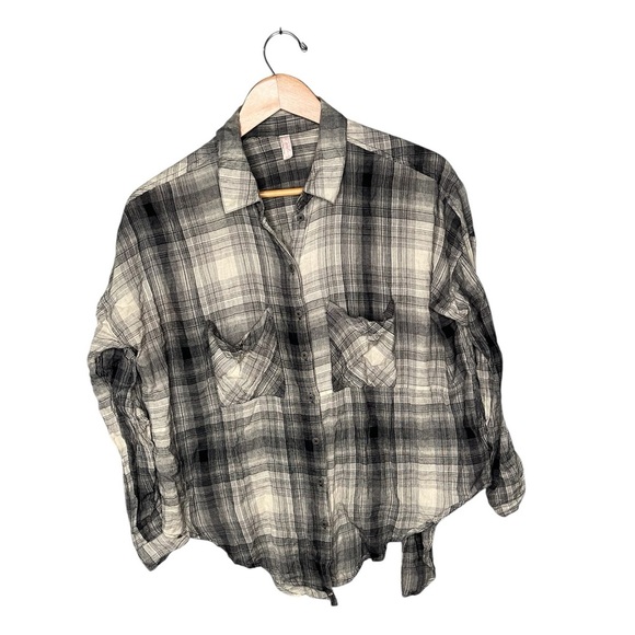 Free People x Vintage Lightweight Split Back Plaid Shirt - Picture 2 of 12